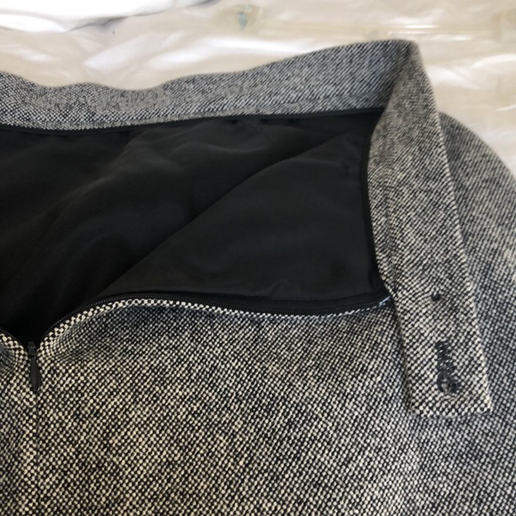 JCREW•Vintage Tweed Pencil Skirt - Picture 5 of 10